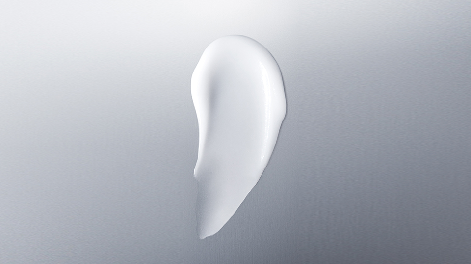 Dual Repair Lift Liquid Cream Texture