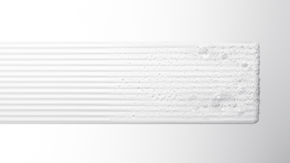 Refining Powder-to-Foam Cleanser UNIQUE POWDER-TO-FOAM TEXTURE
